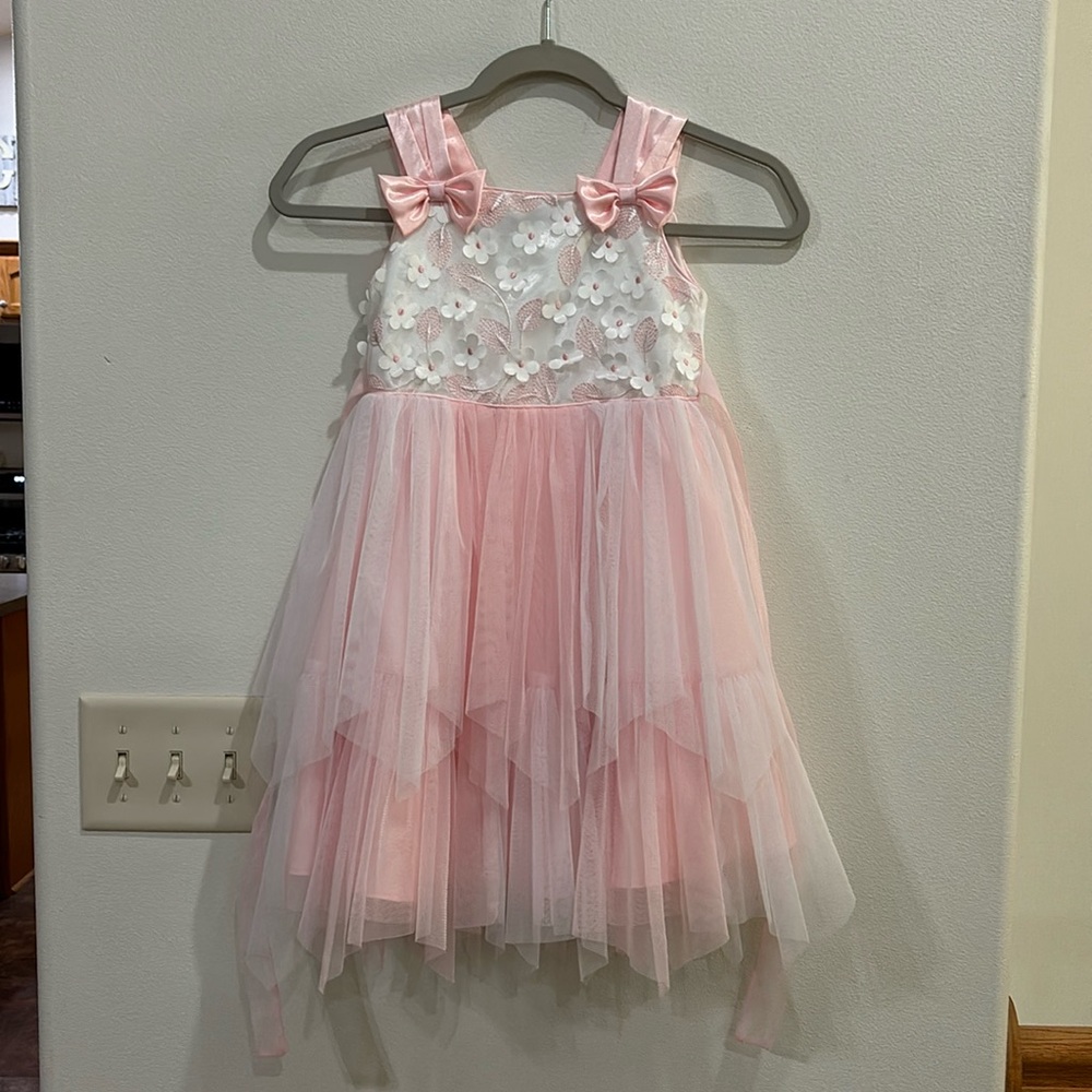 Girls Size 5 Dress